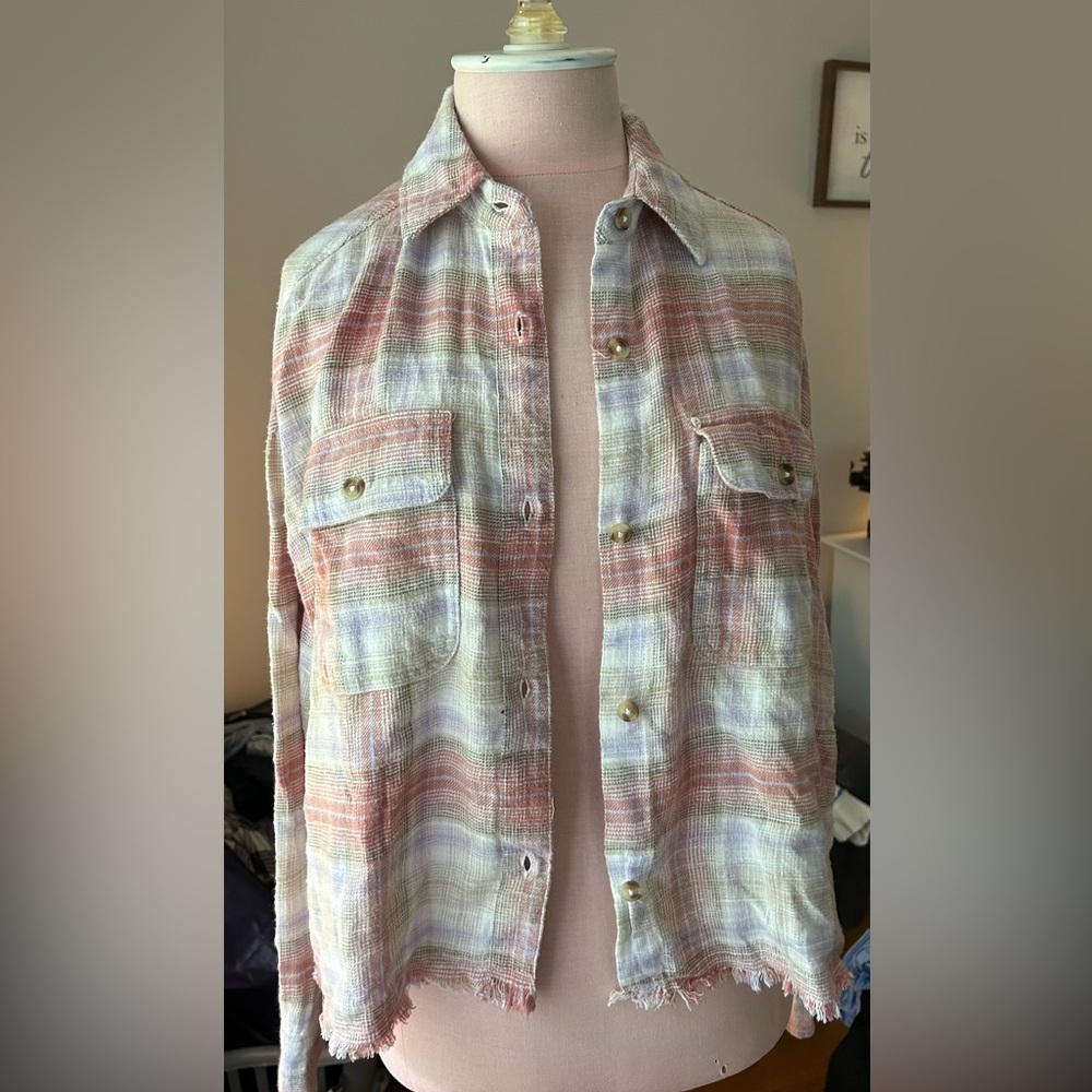 American Eagle crop plaid button down